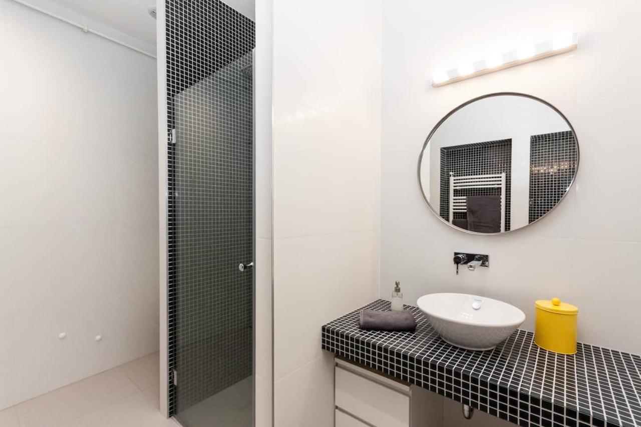 Bpr Sophisticated Astoria Suite With Balcony 布达佩斯 外观 照片